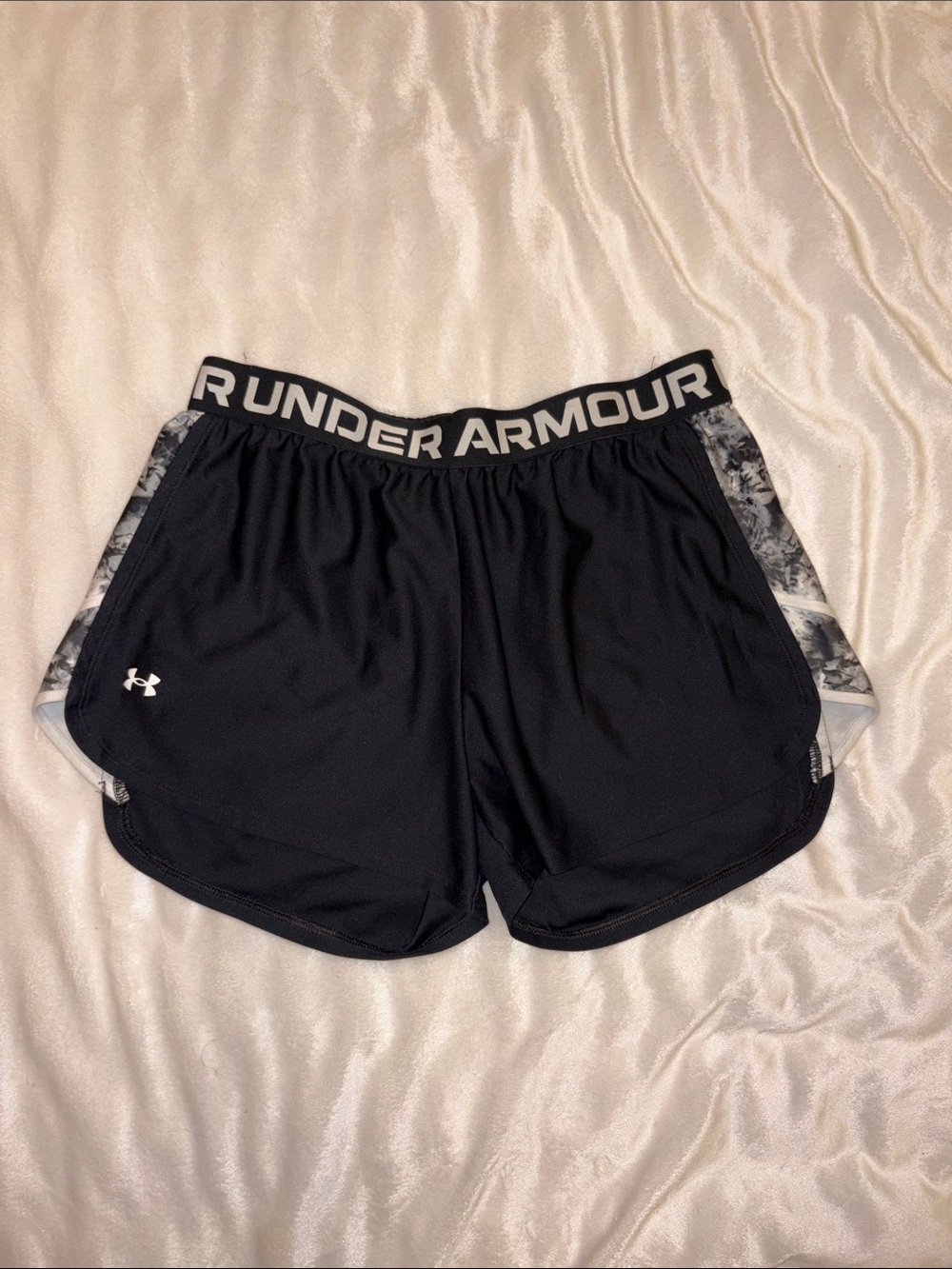 Under Armour Black Women's Athletic Shorts with Gray Marble Side Panels
